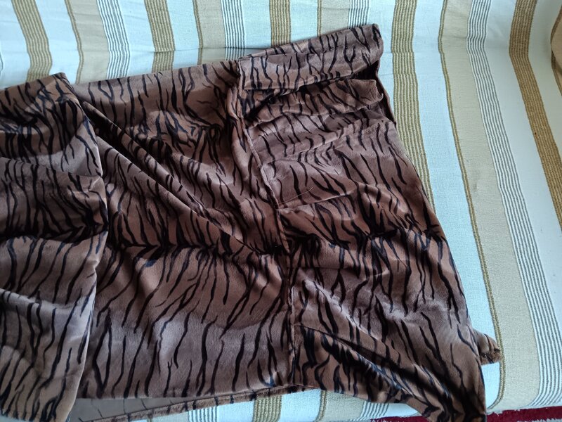 Draperie lunga 242 cm.